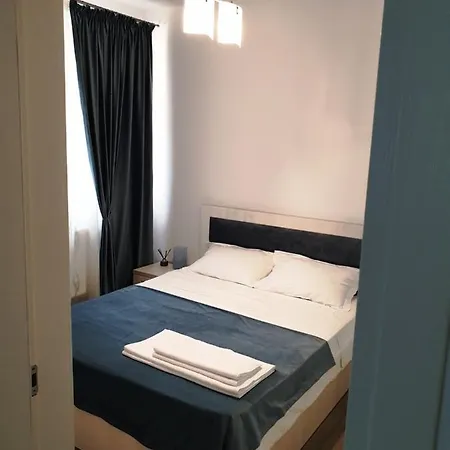 Apartament Nur דירה *